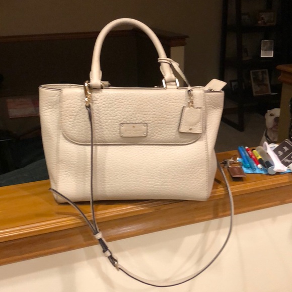 Kate Spade Handbag - Picture 1 of 8