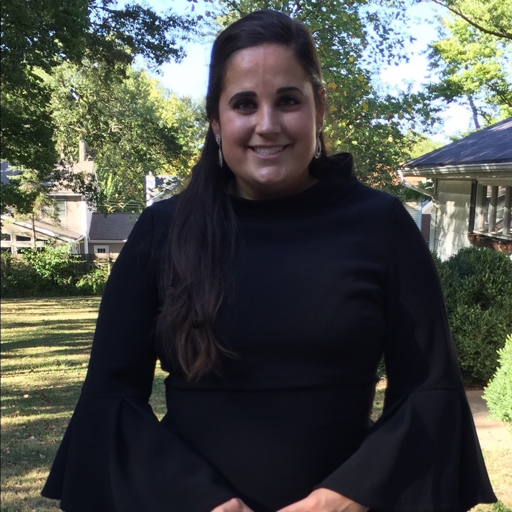 Meet Your Posher, Aly