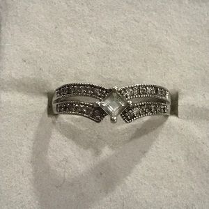 Vintage princess cut cz sterling silver ring