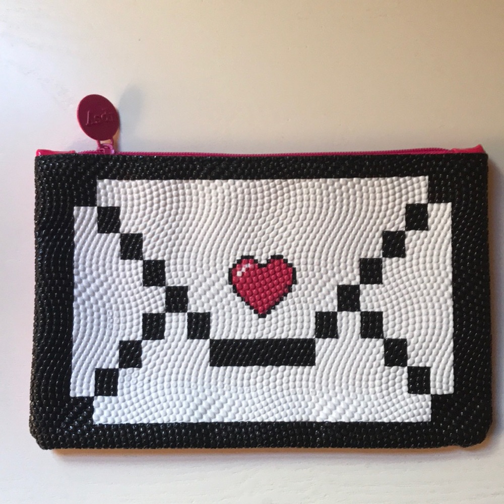 Makeup bag