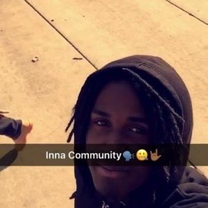 Meet your Posher, Davon