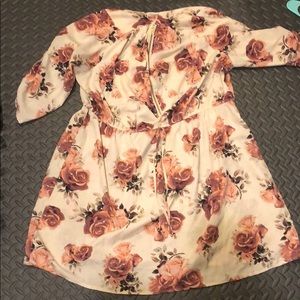 Dress; 2x; runs small; floral; Zipper;