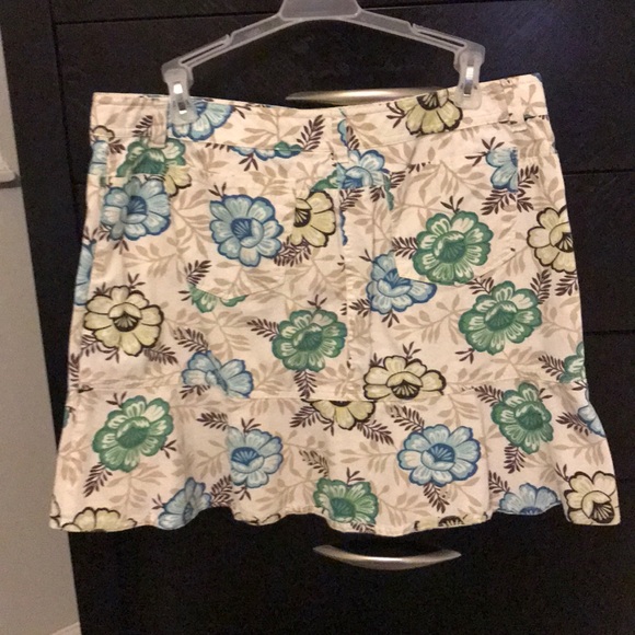 NWOT Ann Taylor Loft Skirt - Picture 2 of 3