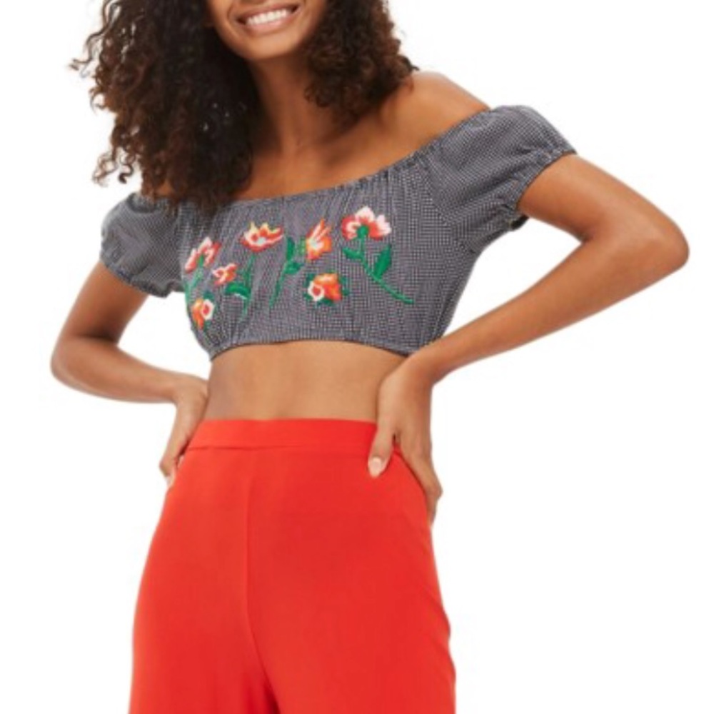 24hr SALE 🔥 New TOPSHOP Embroidered Black Gingham Crop Top - Picture 2 of 4