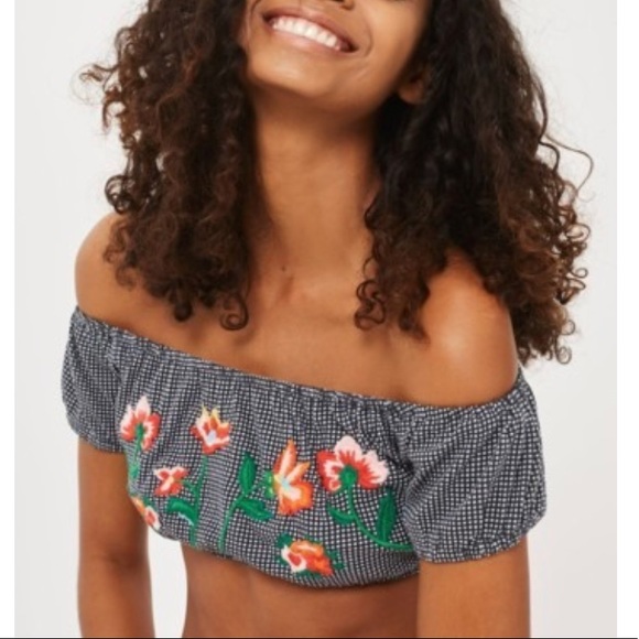 💕 NWT TOPSHOP Embroidered Black Gingham Crop Top - Picture 3 of 4