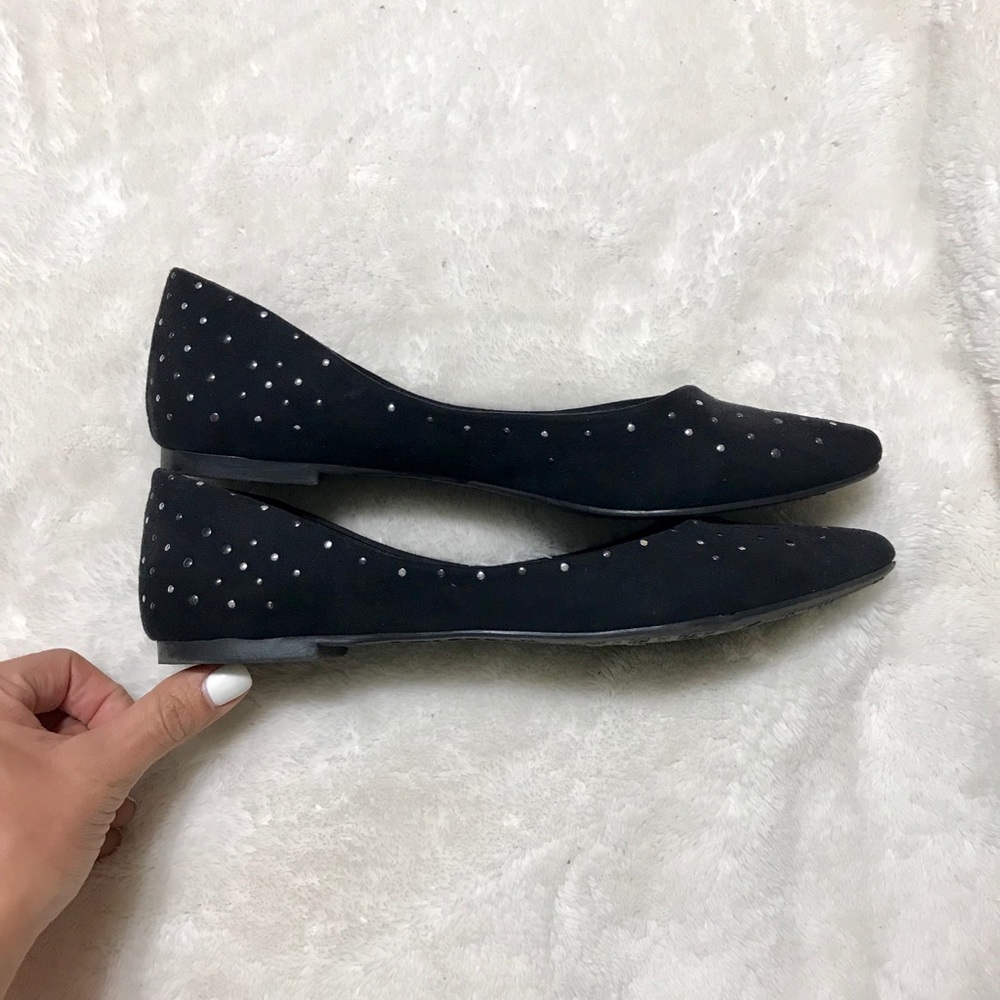Express Shoes - Picture 3 of 4