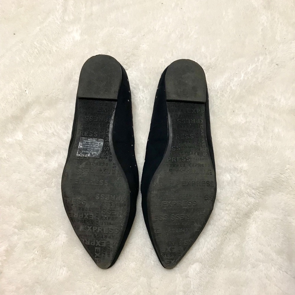 Express Shoes - Picture 4 of 4