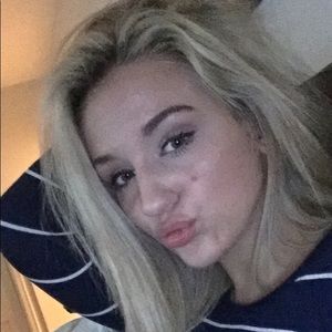 Meet your Posher, Madyson