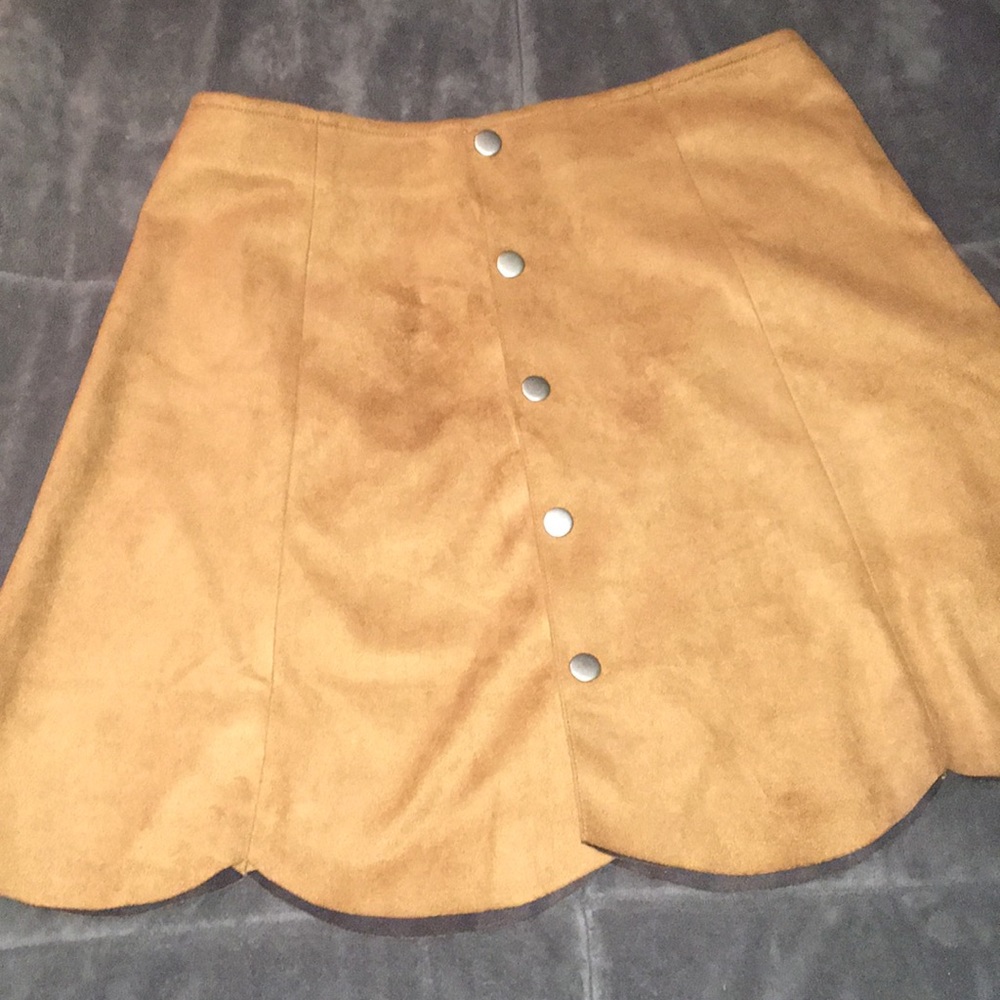suede scalloped skirt!