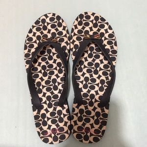 Coach flip flops size 9-10