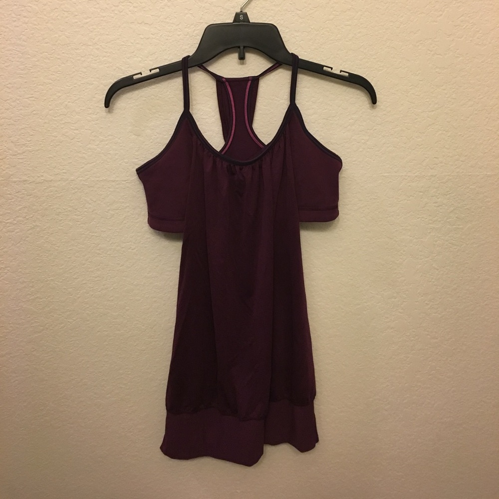 Lululemon tank