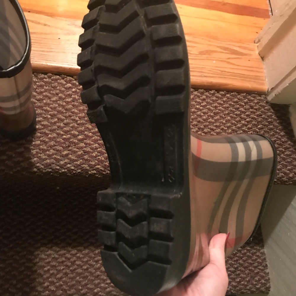 Burberry rain boots