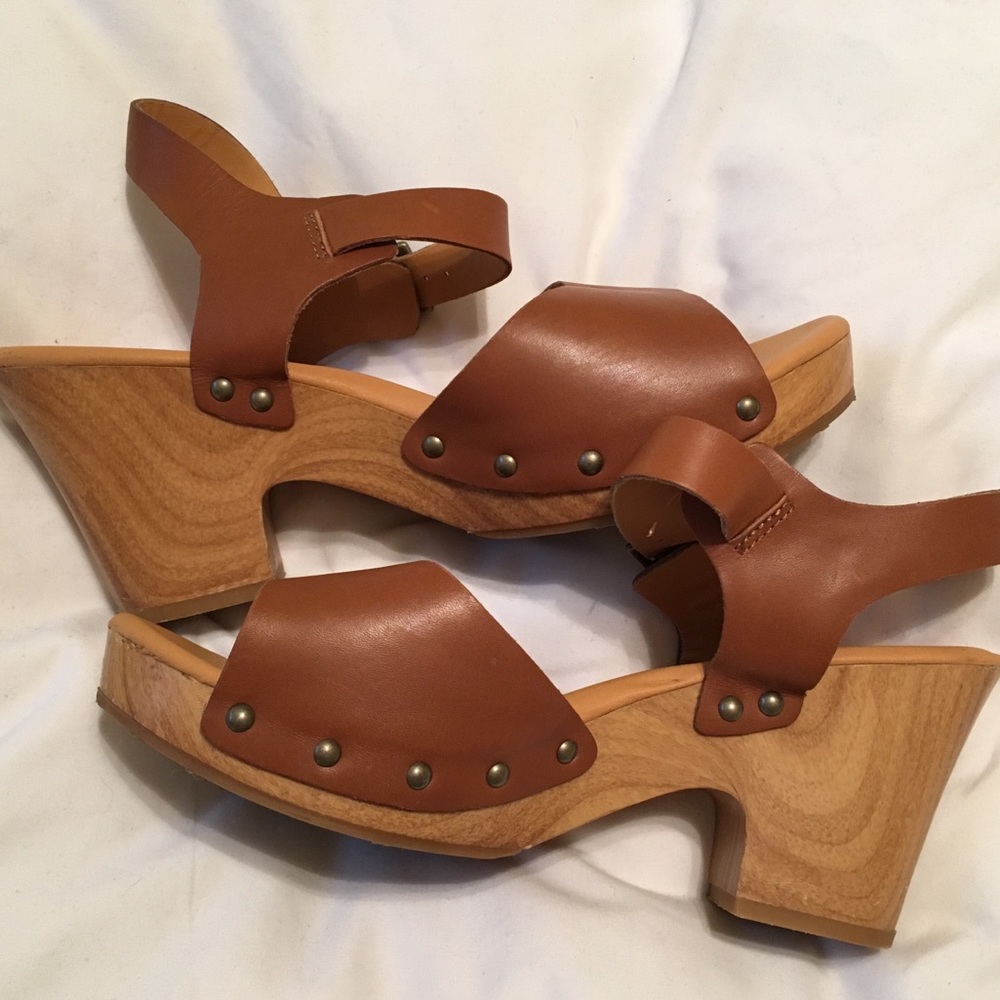 Korks by Kork-Ease Leather and Wooden Platforms