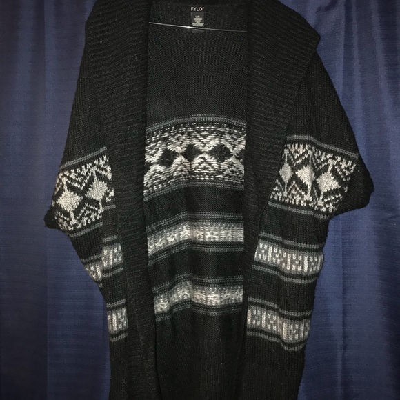 Cardigan - Picture 1 of 2