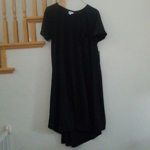 NWT Lularoe Noir Carly Medium