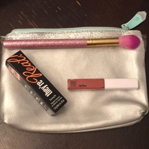 Make up bag with 3 products