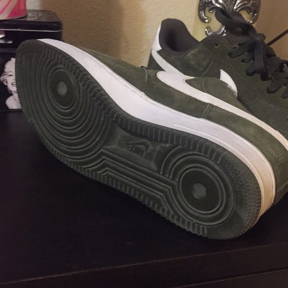 Nike Air Force 1 - Picture 5 of 6