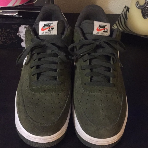 Nike Air Force 1 - Picture 4 of 6