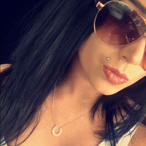 Meet your Posher, Jesse - Picture 1 of 1