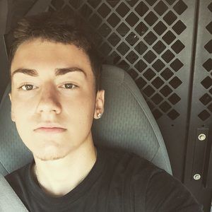 Meet your Posher, Anthony