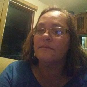 Meet your Posher, Roxanne