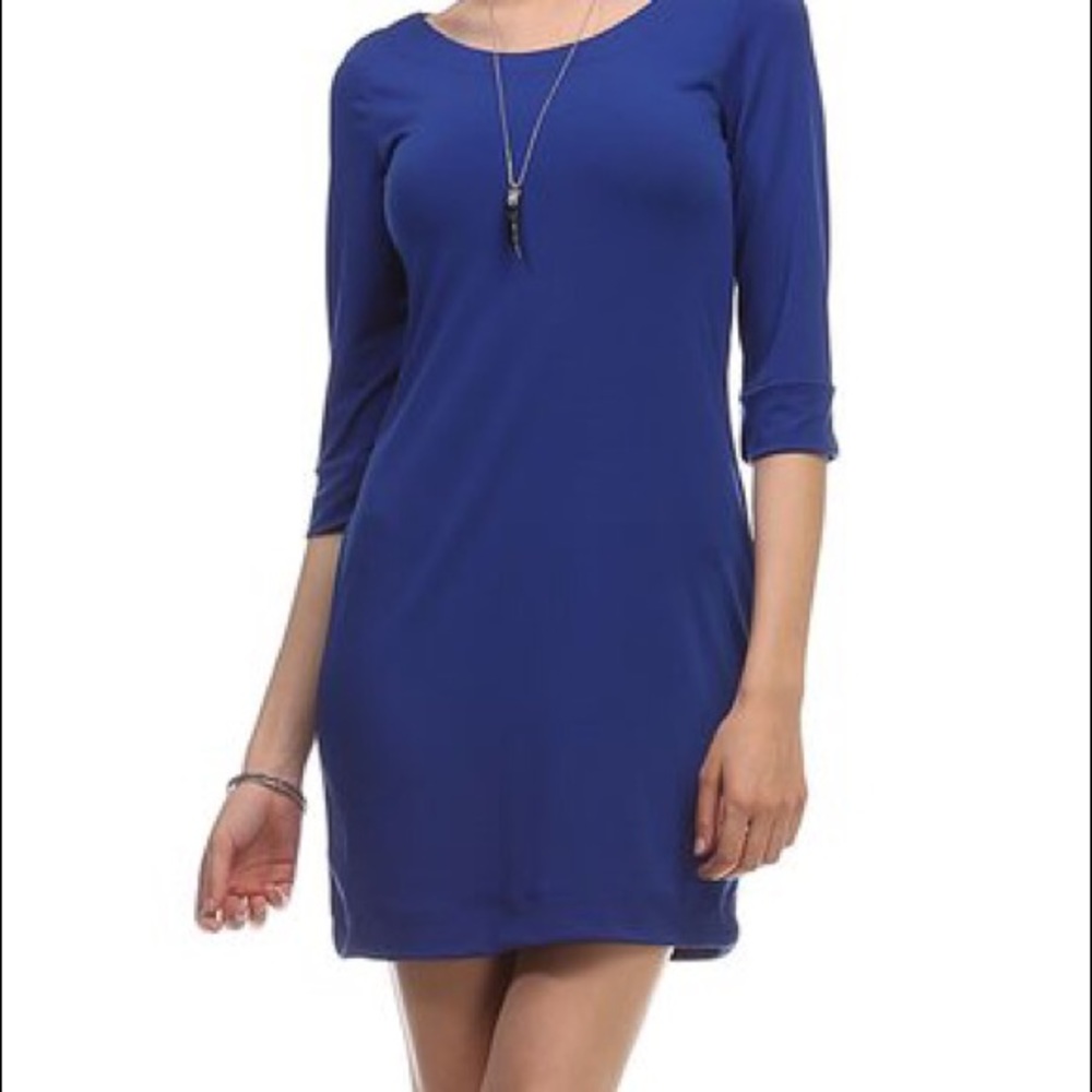 Royal three-quarter sleeve dress