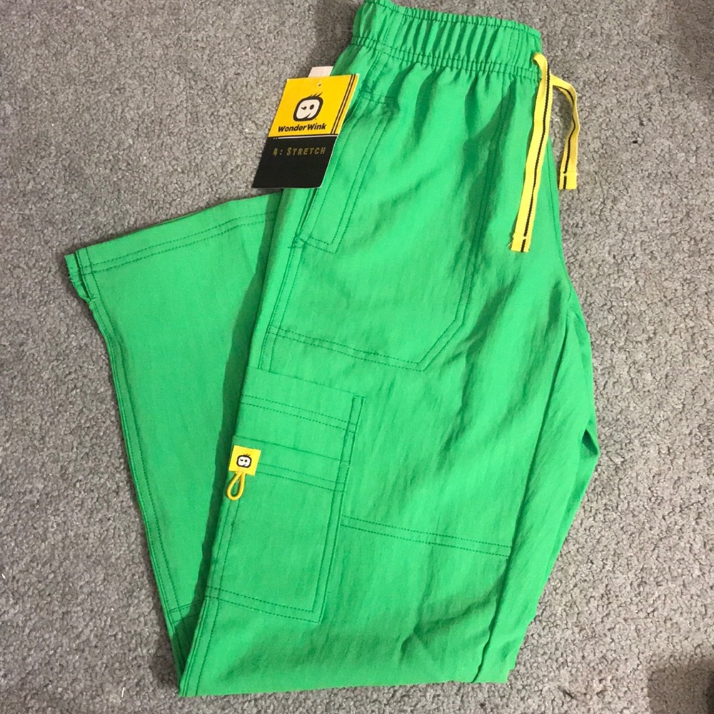 New wonder wink scrub pants