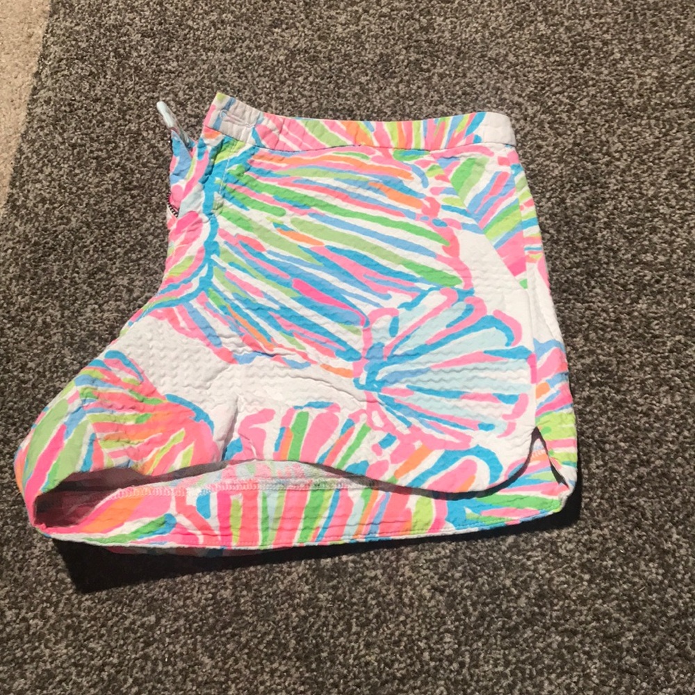 Shellabrate Resort White Adirondack Shorts