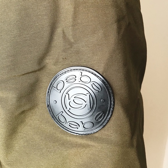 Last one Sz S🌹Bebe warm puffer jacket - Picture 7 of 7