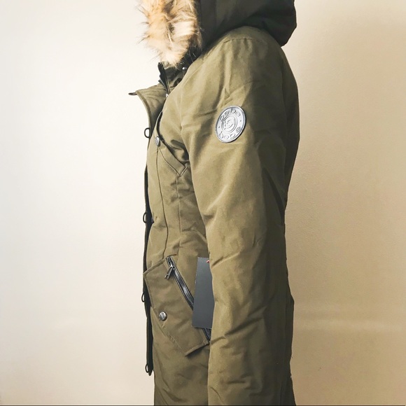 Last one Sz S🌹Bebe warm puffer jacket - Picture 6 of 7