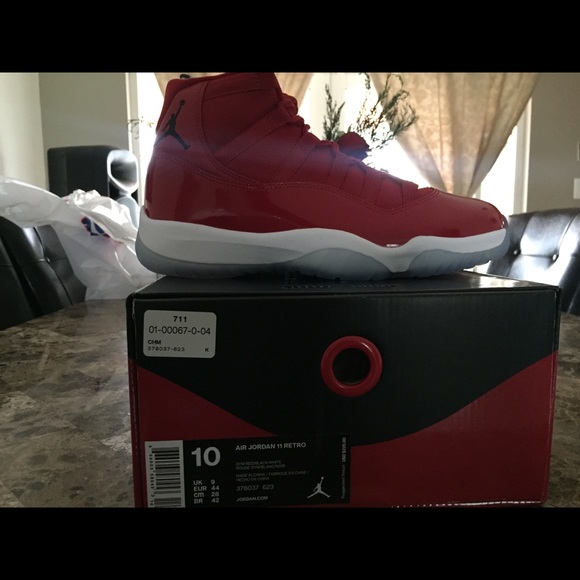 Air Jordan 11 Win Like ‘96 (Gym Red)