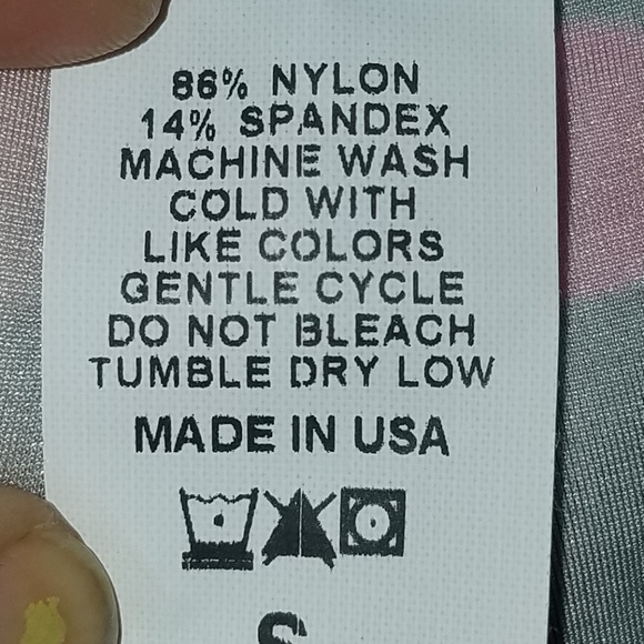 Trendy Trends Polka Dot Hotpants NWOT - Picture 4 of 5