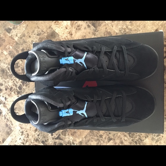 Air Jordan 6 UNC main image 6
