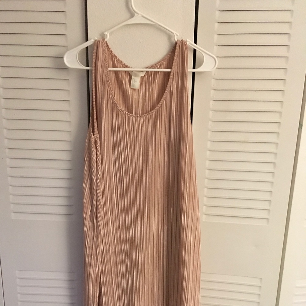 Pink dress
