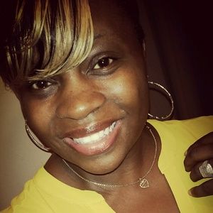 Meet your Posher, Lanesha