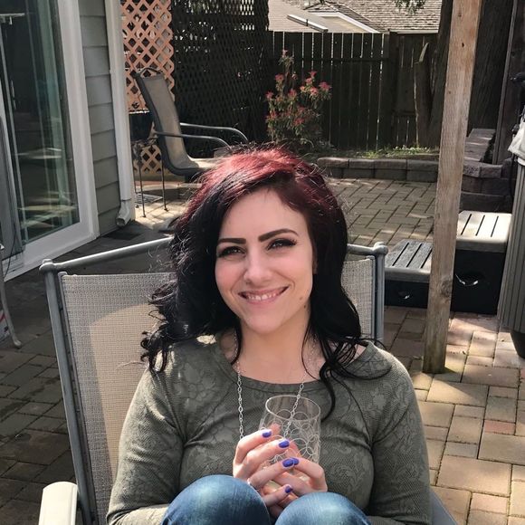 Meet your Posher, Miranda - Picture 1 of 1