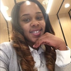 Meet your Posher, Nasheka