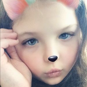 I am your posher Haylee! :)