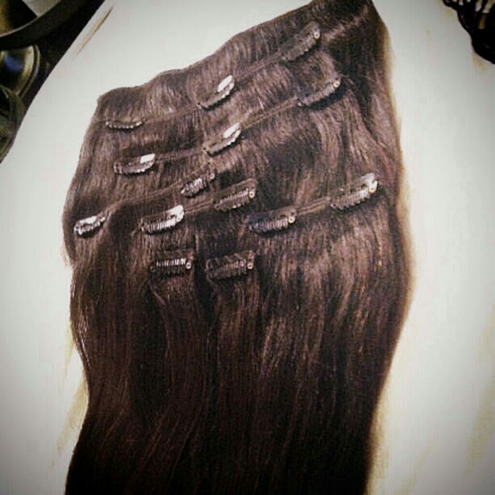 SOLD Elite by Herstyler 18" 90g extensions