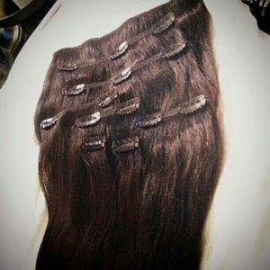 SOLD Elite by Herstyler 18" 90g extensions