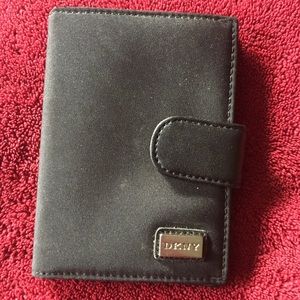 DKNY Wallet