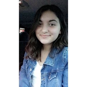 Meet your Posher, Katelynn