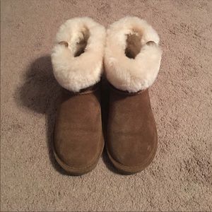 Bear paw boots