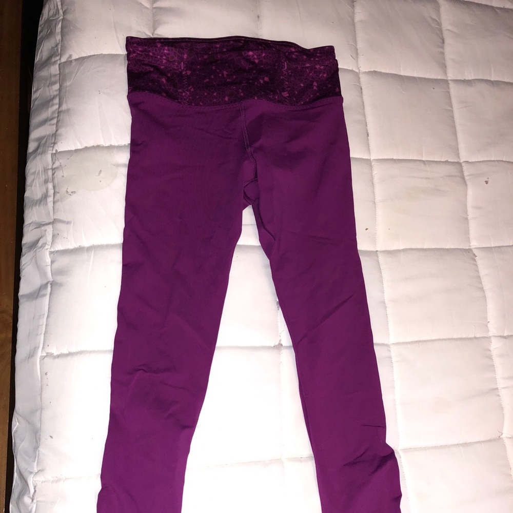 Lululemon leggings purple