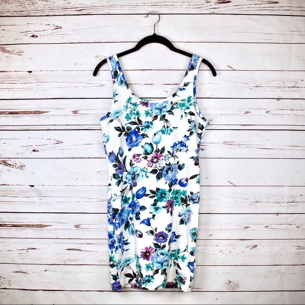 🚫SOLD!🚫 FOREVER 21 Floral Tank Dress
