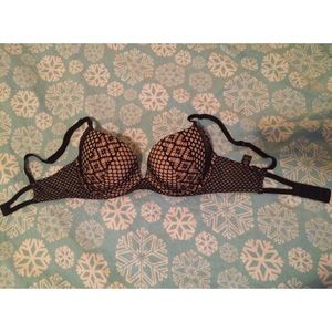 Victoria's Secret light tan nude bra