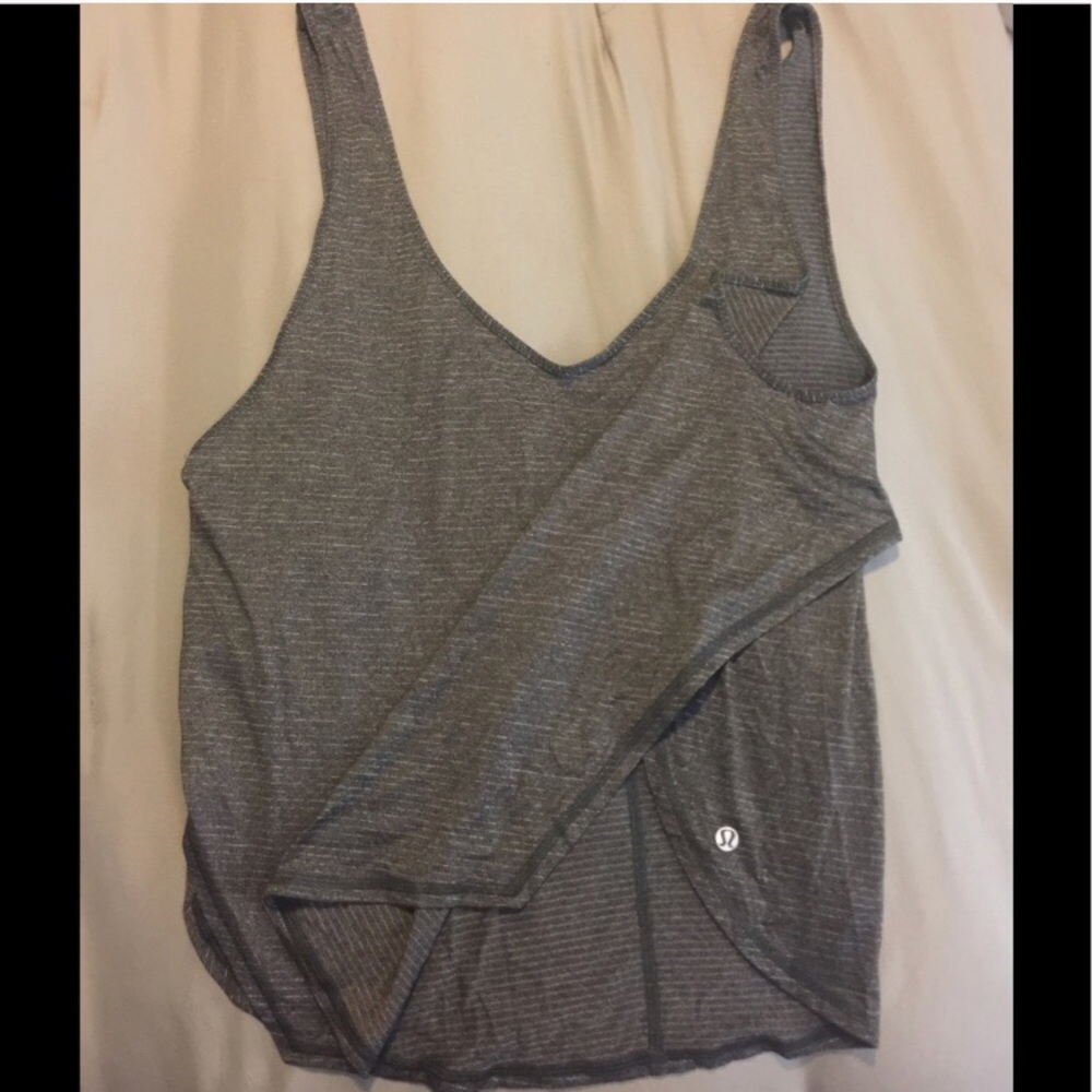 NEED GONE lululemon tank size 10