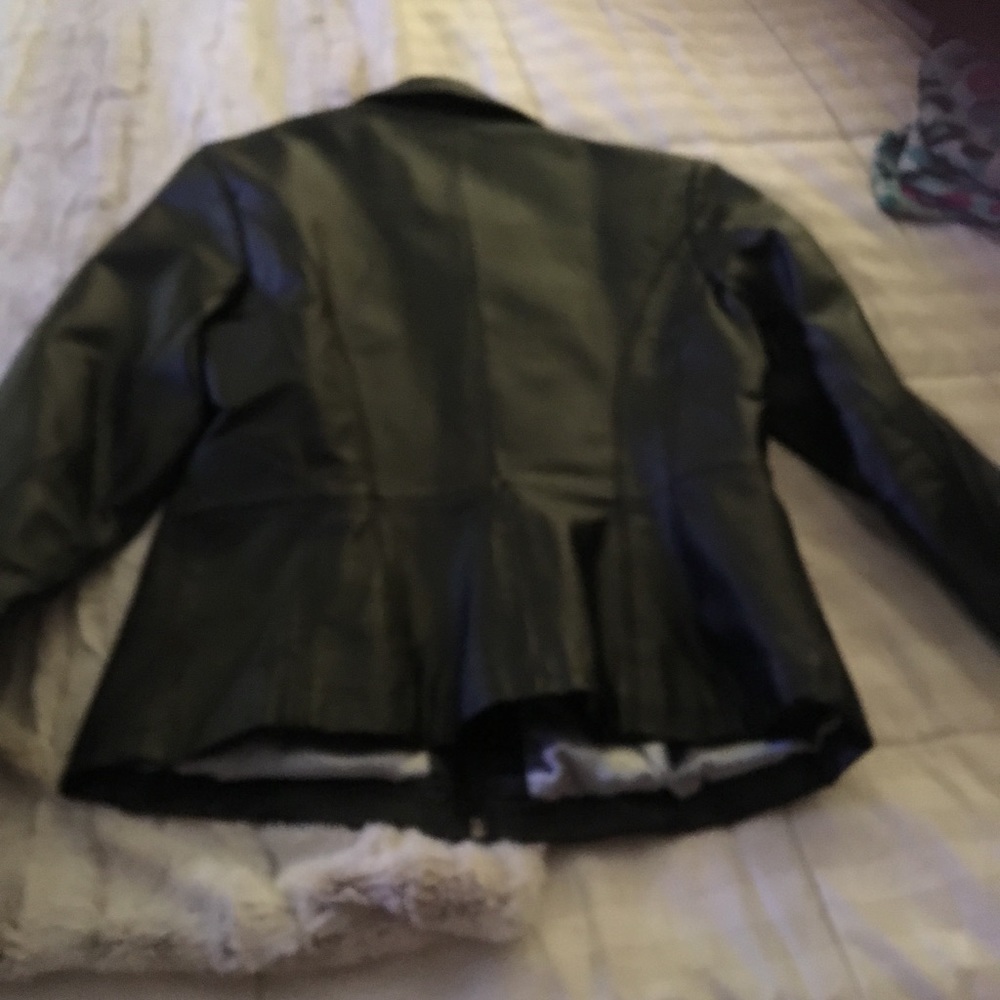 Leather coat - Picture 3 of 6
