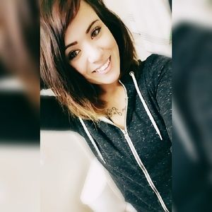 Meet your Posher, Jamy