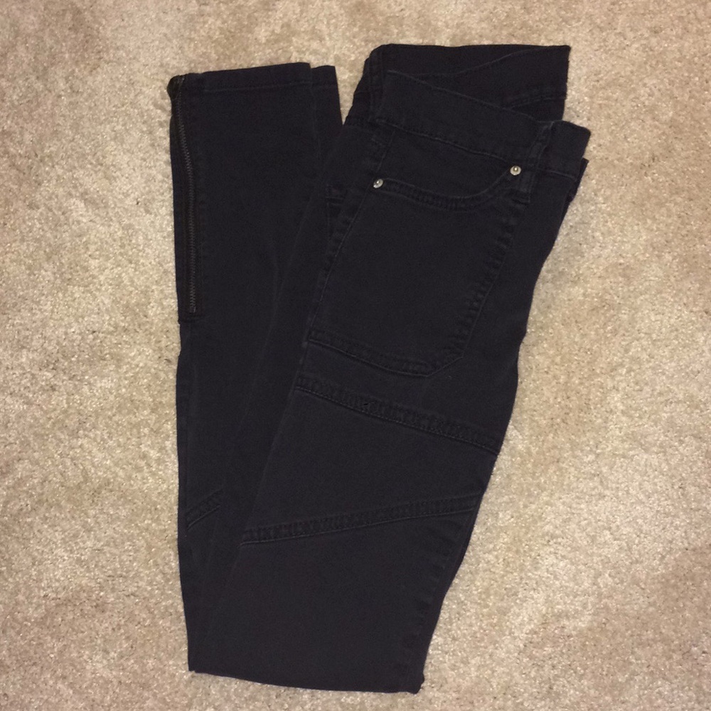 BDG black moto jeans with side zip